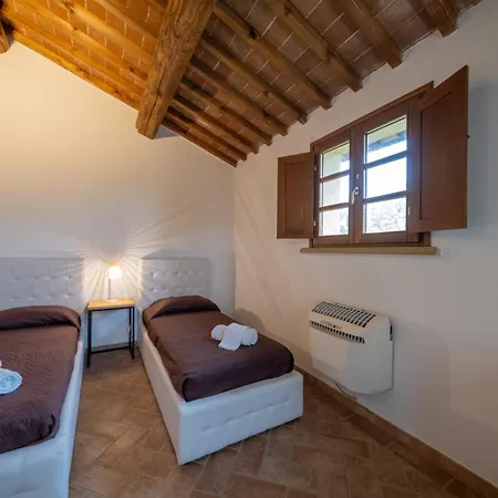 Apartment San Ruffino Lari