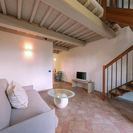 Apartment San Ruffino Lari